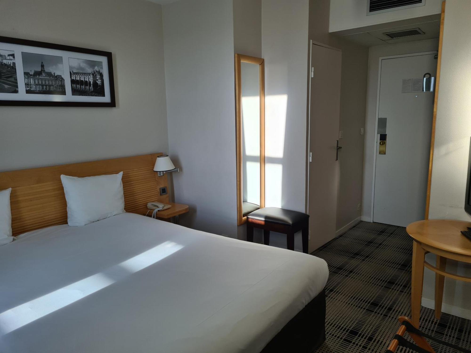 Mercure Tours Centre Gare Et Congres Ngoại thất bức ảnh
